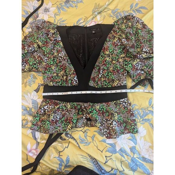 Ted Baker London Women’s 5 US 10-12 Multi Color Puff Sleeve Peplum Blouse Top - Picture 4 of 5